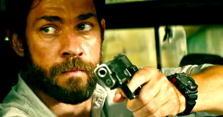 John Krasinski in "13 Hours"