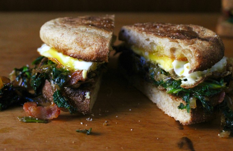 5-Ingredient Bacon, Greens and Egg Breakfast Sandwich 