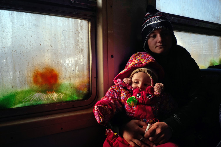 Image: Migrants Wait For Trains In Sub Zero Temperatures On The Serbian Border