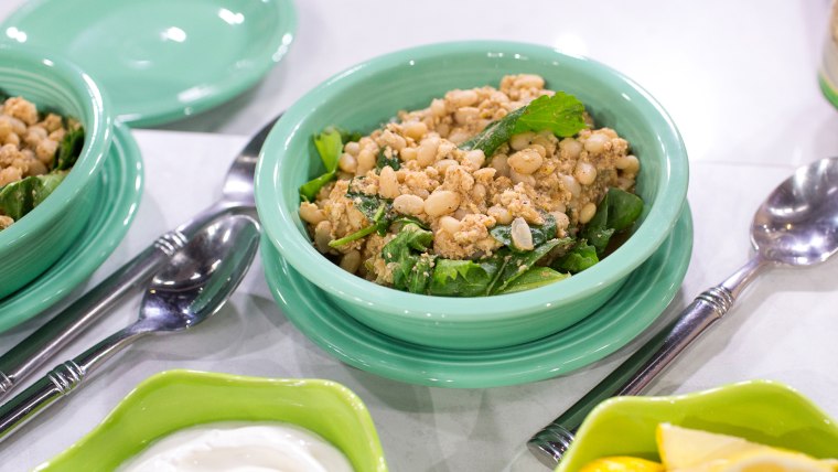 Melissa Clark cooks up slow cooker coconut cinnamon oatmeal with dates and chicken and white bean chili with lemon and baby kale