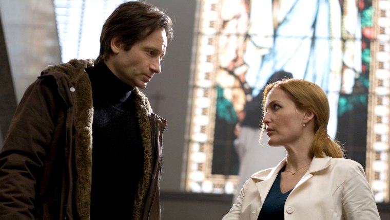 THE X-FILES: I WANT TO BELIEVE, (aka THE X FILES 2), David Duchovny, Gillian Anderson, 2008, TM &amp; Co