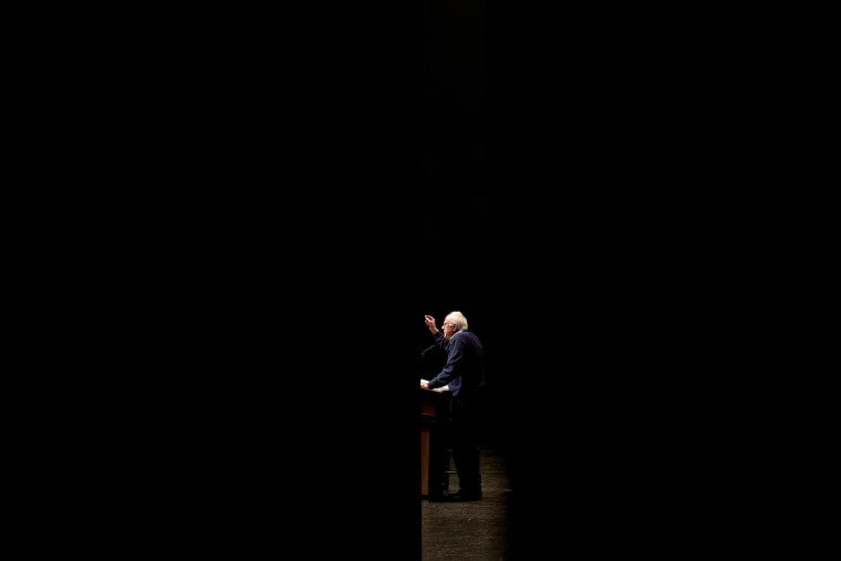 Image: Bernie Sanders speaks at a campaign event