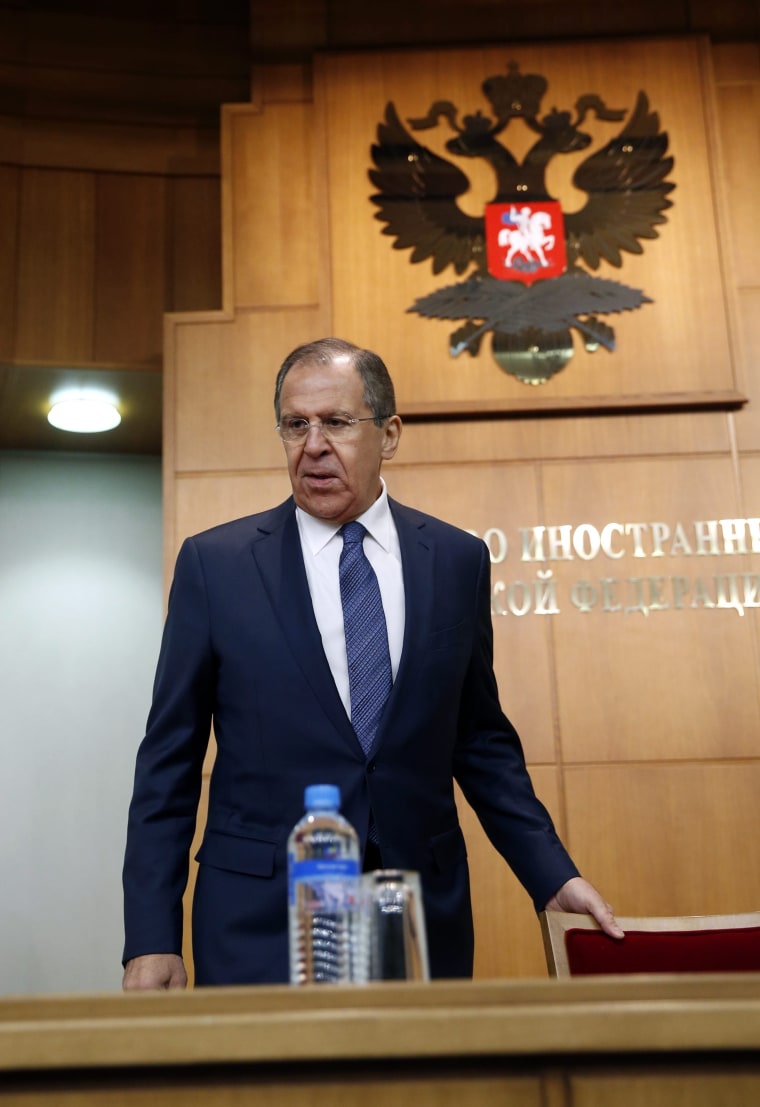 Image: Russian Foreign Minister Sergei Lavrov gives a news conference