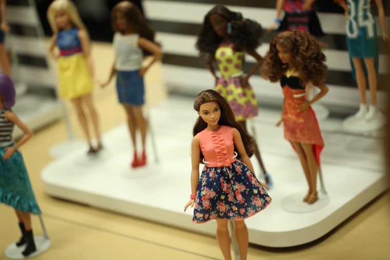 Barbie® Fashionistas™ Doll 26 Spring Into Style - Curvy