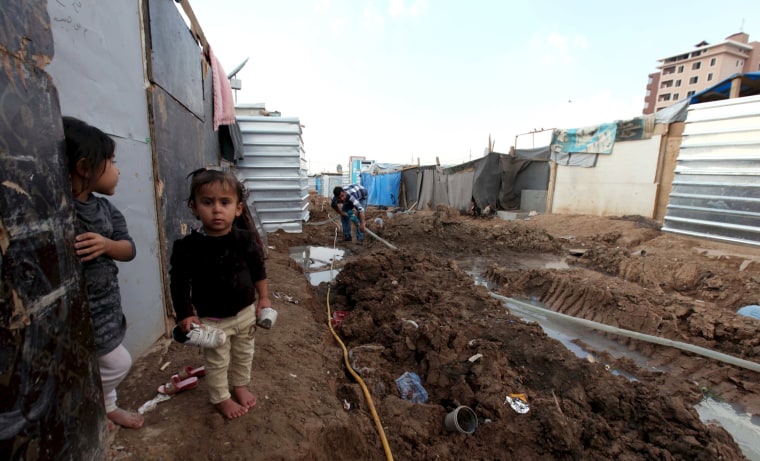Image: A displaced Iraqi child