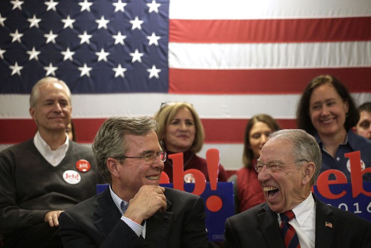 Image: Jeb Bush Campaigns In Iowa