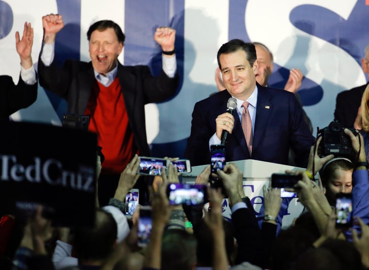 Image: Republican presidential candidate, Sen. Ted Cruz, R-Texas, speaks