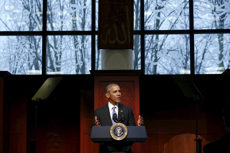 Image: Obama delivers remarks at the Islamic Society of Baltimore mosque in Catonsville, Maryland