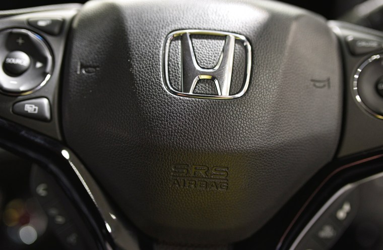Image: Honda operating profit down 22 per cent on Takata airbag recalls