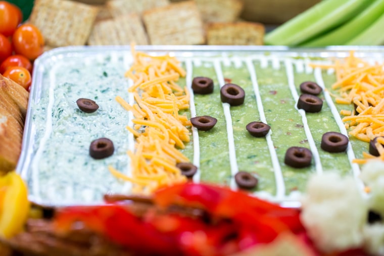 Maureen Petrosky demonstrates food and decor ideas for a Super Bowl party that's sure to score high with guests