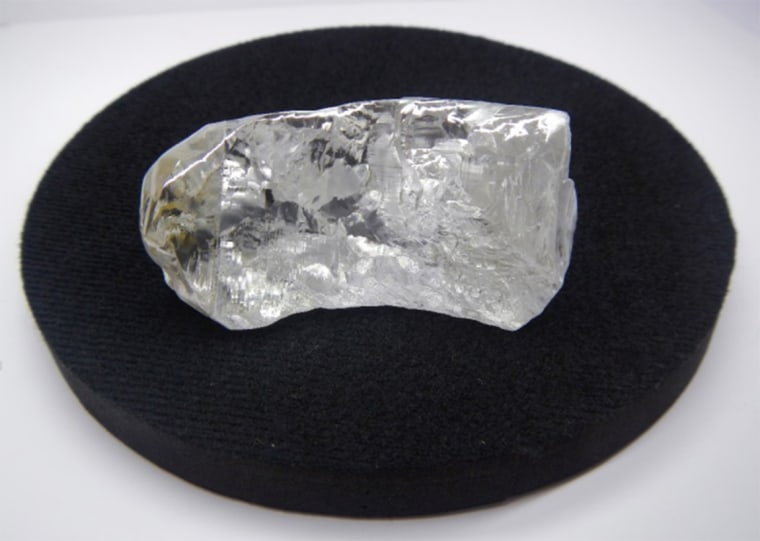 Image: 404.2-carat diamond found in Angola