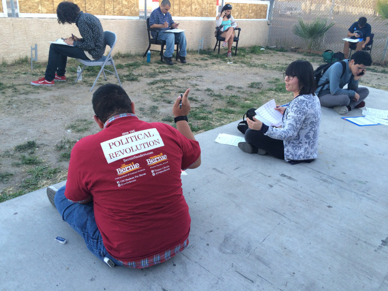 Image: Young Latinos Caucus Nevada for Bernie