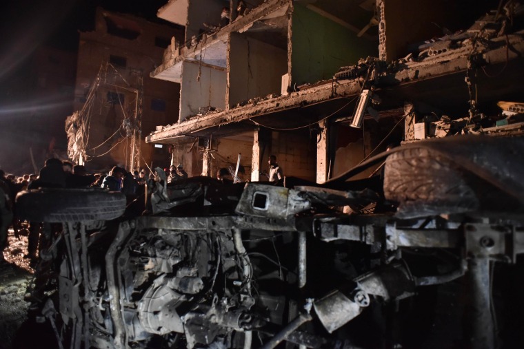 Image: Bomb site near Damascus, Syria
