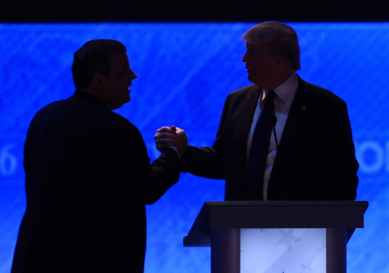 Image: Chris Christie and Donald Trump shake hands