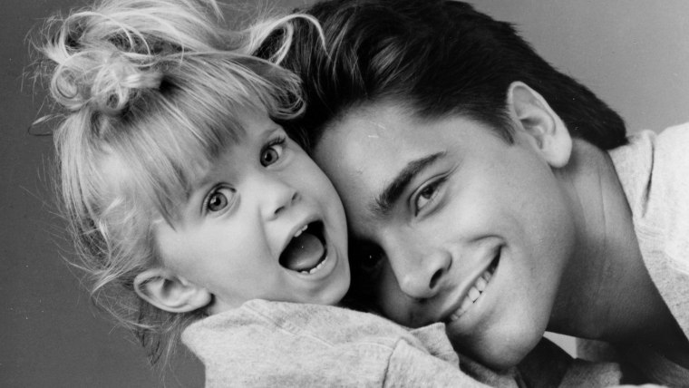 MARY-KATE/ASHLEY OLSEN;JOHN STAMOS