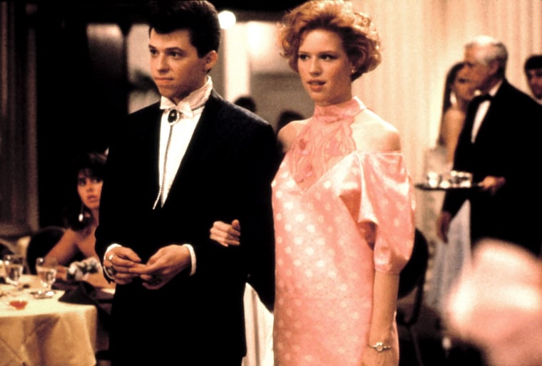 PRETTY IN PINK, Jon Cryer, Molly Ringwald, 1986, © Paramount / Courtesy: Everett Collection