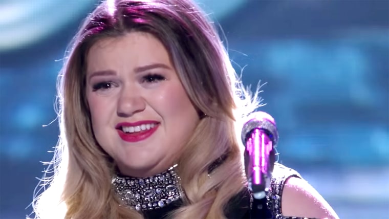 Kelly Clarkson opens up about her dad, praises husband as 'great father'