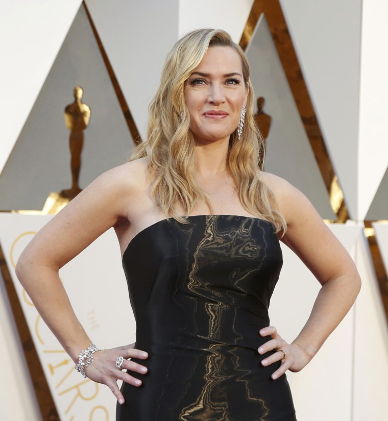 Image: Kate Winslet, nominated for Best Supporting Actress for her role in "Steve Jobs," arrives at the 88th Academy Awards in Hollywood