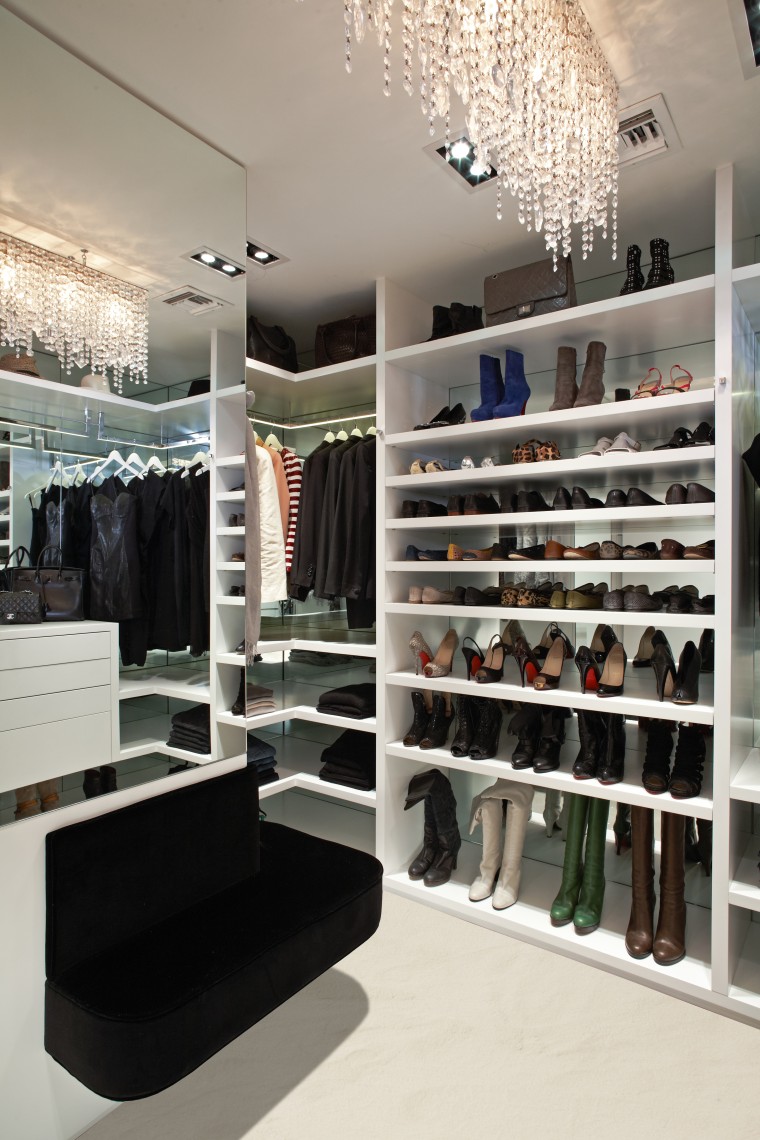 Celebrity Closet Designer Lisa Adams Shares Her Secrets to Staying