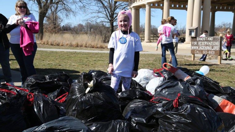 KC tells residents not to use red trash bags