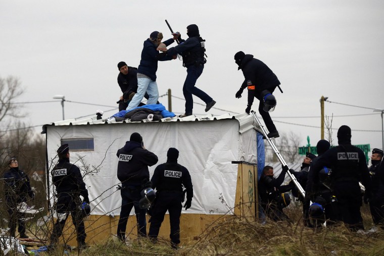 Image: Destruction Of Calais Jungle Camp Continues