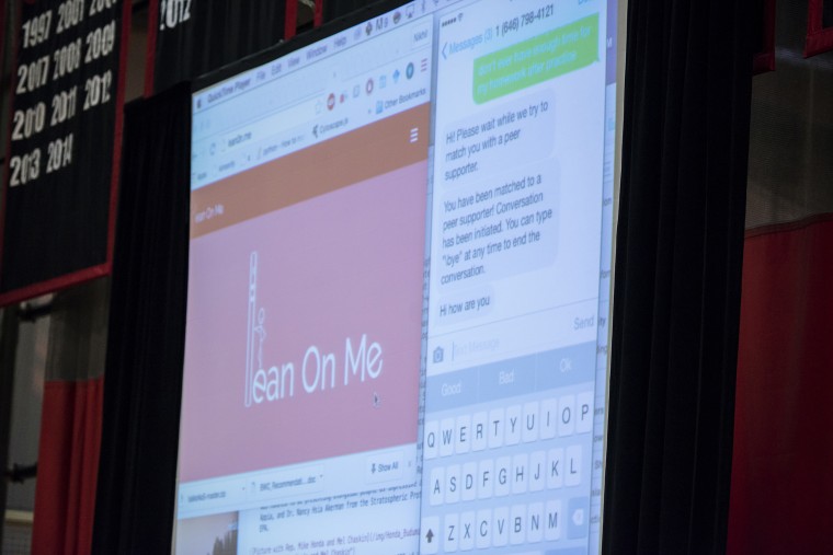 Image: Lean On Me, a texting hotline, offers MIT students in need of emotional support