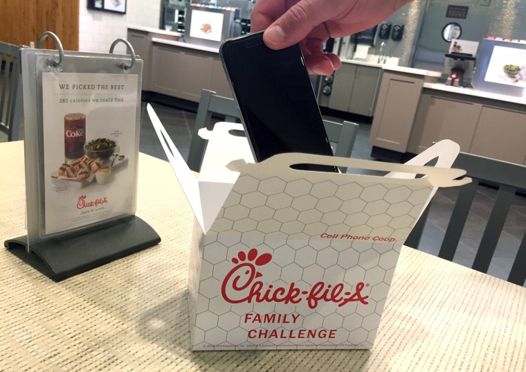 chick-fil-a-Cell-Phone-inline-TODAY-160302