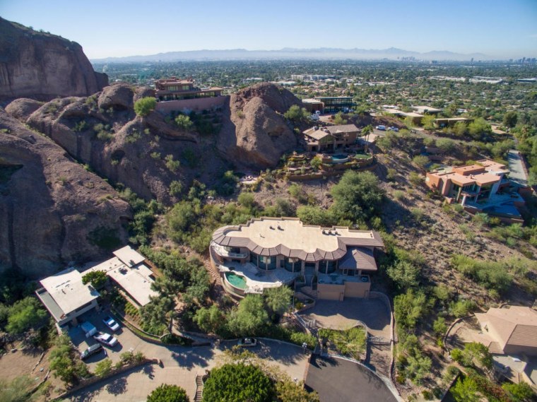 Alicia Keys' Arizona home