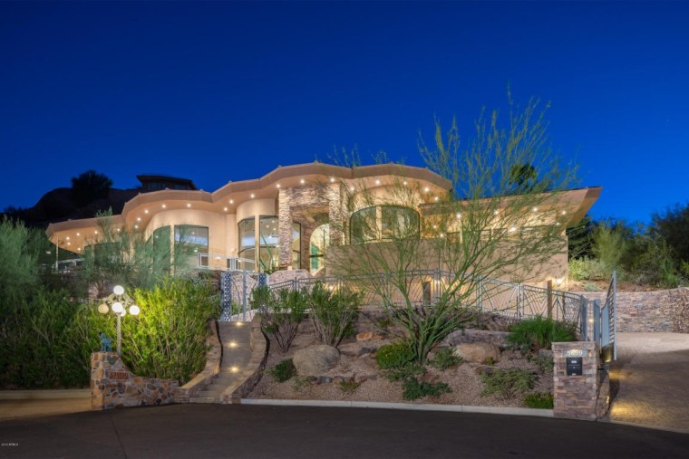 Alicia Keys' Arizona home