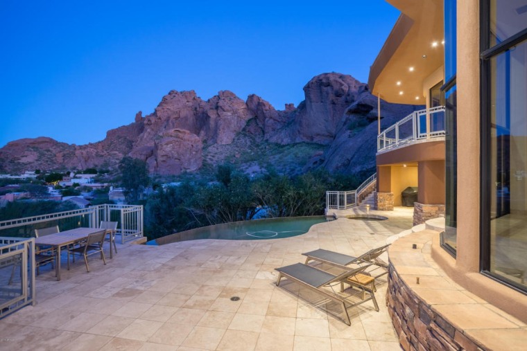 Alicia Keys' Arizona home