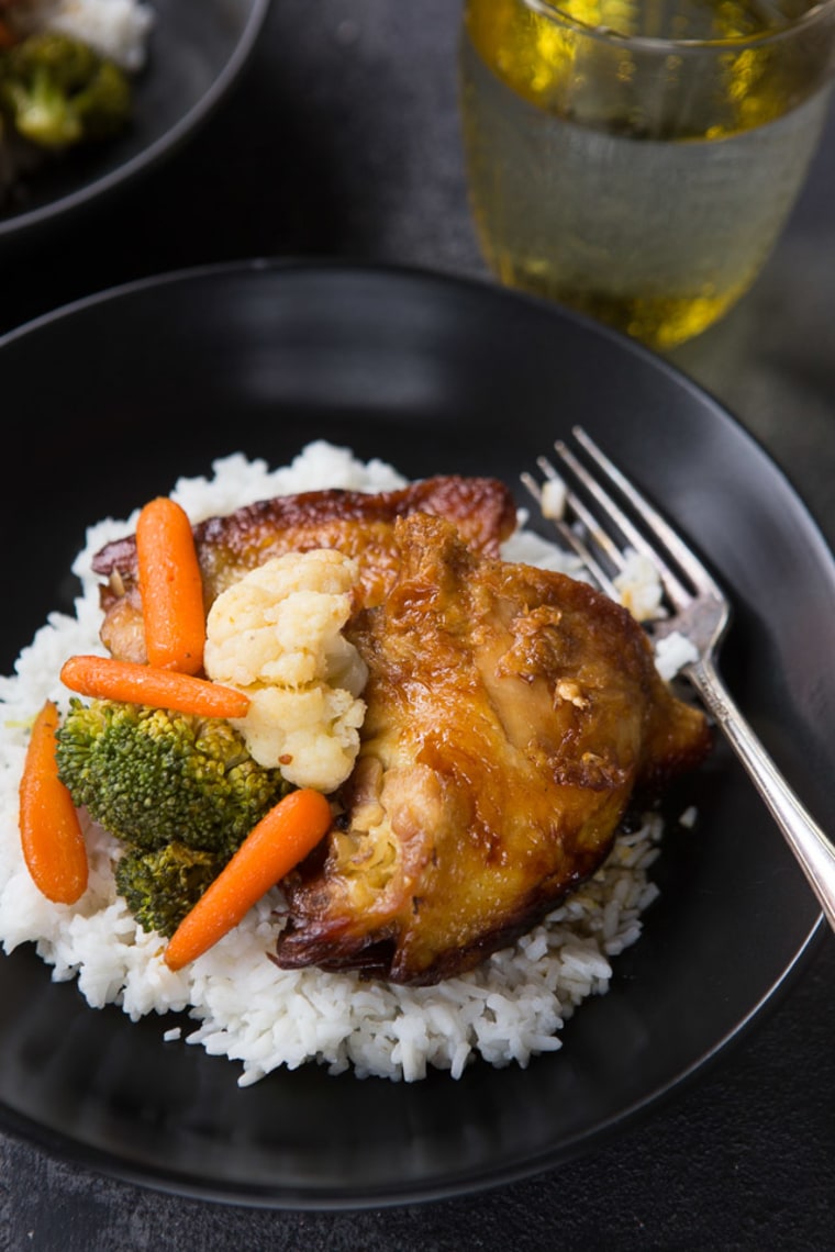 Slow-Cooker Asian Chicken Thighs