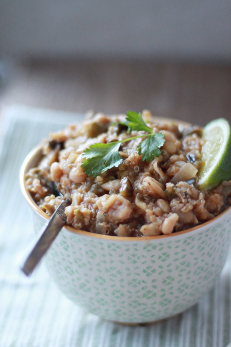 Slow-cooker quinoa white chili recipe from Potluck at Oh My Veggies