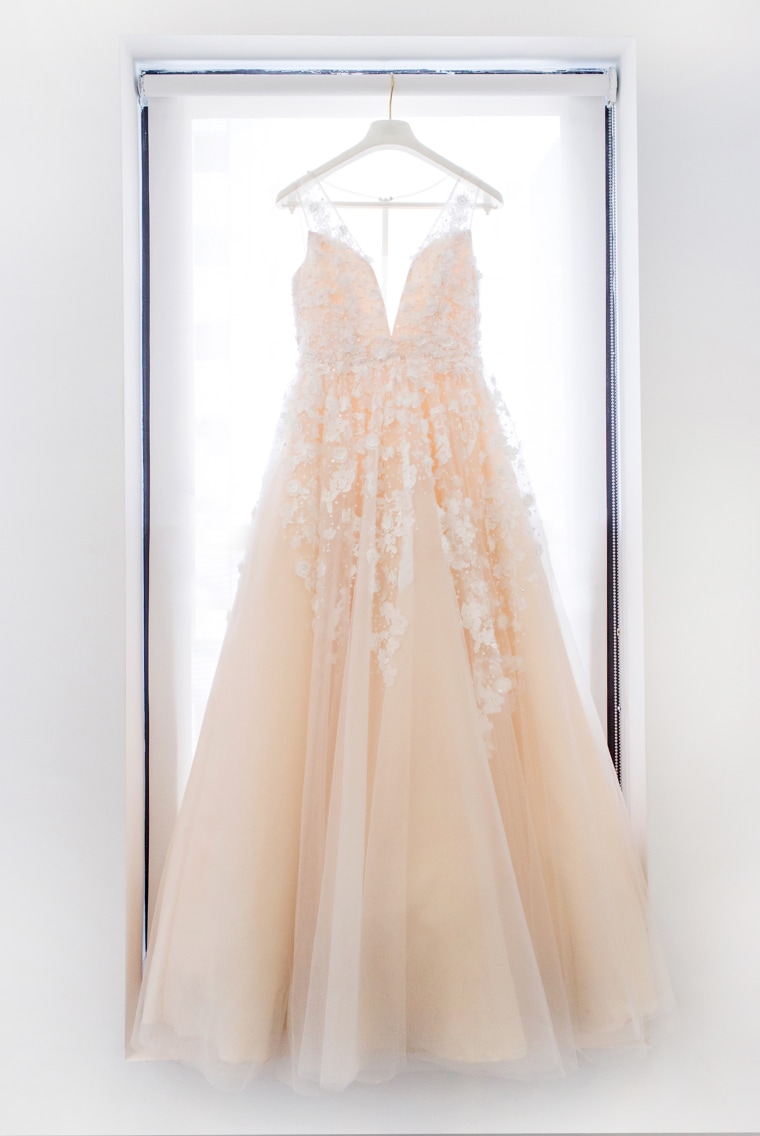 Wedding dresses trends