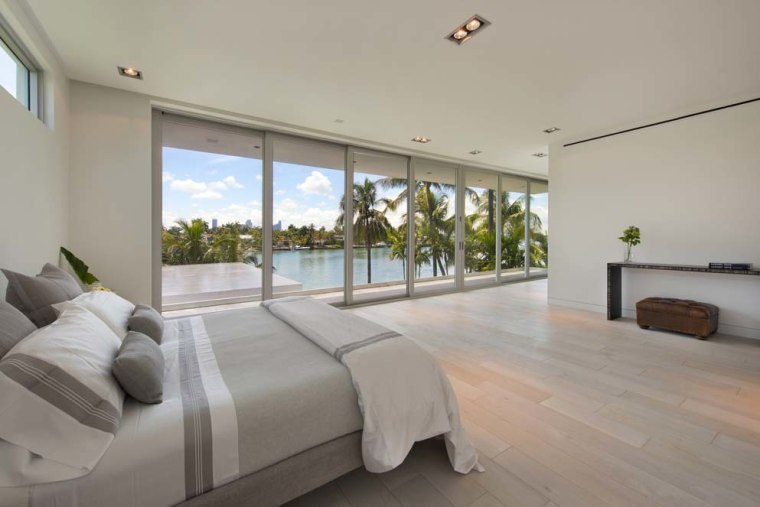 Waterfront home that's for sale in Miami