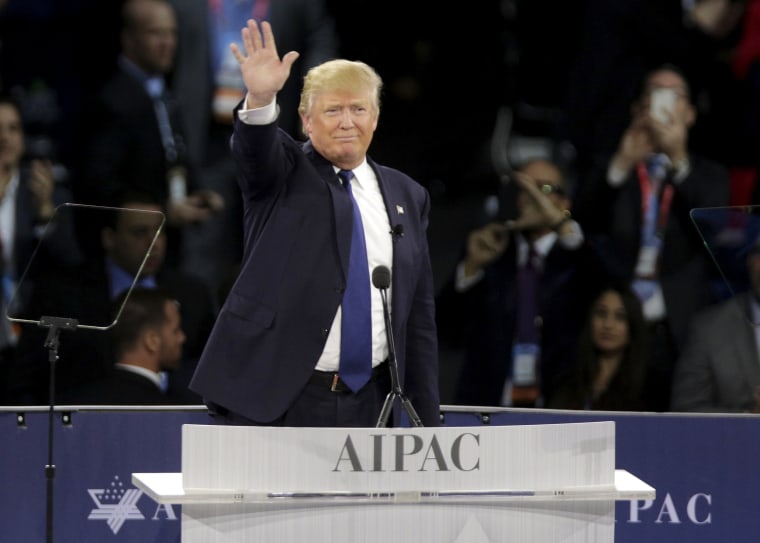 Image: Republican U.S. presidential candidate Donald Trump waves after addressing the American Israel Public Affairs Committee (AIPAC) afternoon general session in Washington