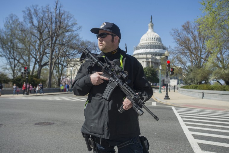 Image: Capitol Police respond to a report of shots fired on Capitol Hill