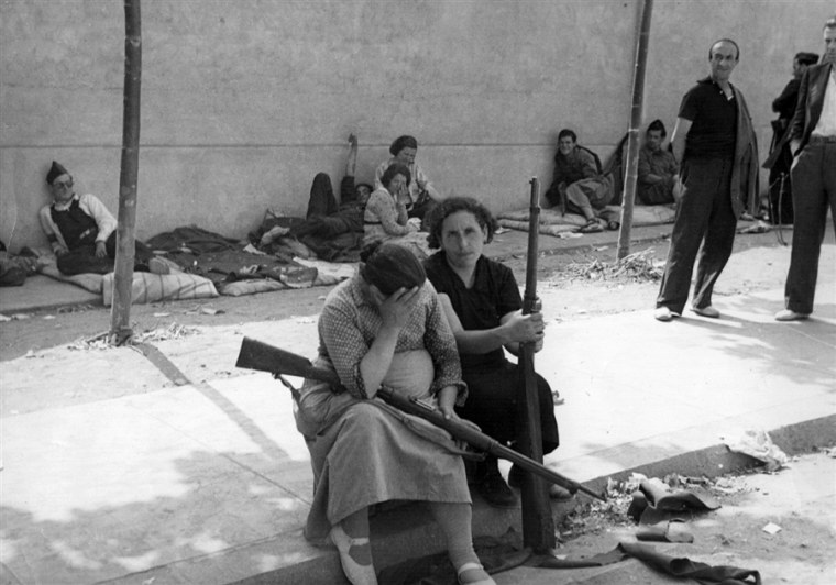 Women were among the Republican combatants during the Spanish Civil War.