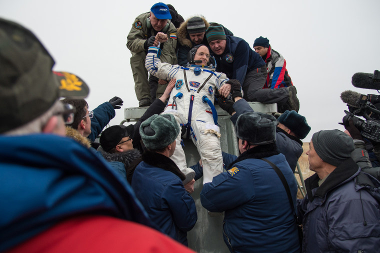 Image: Expedition 46 Landing
