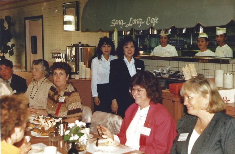 Suong Truong and Lan Khai Vo (standing) at Song Long Restaurant in the 1980s.