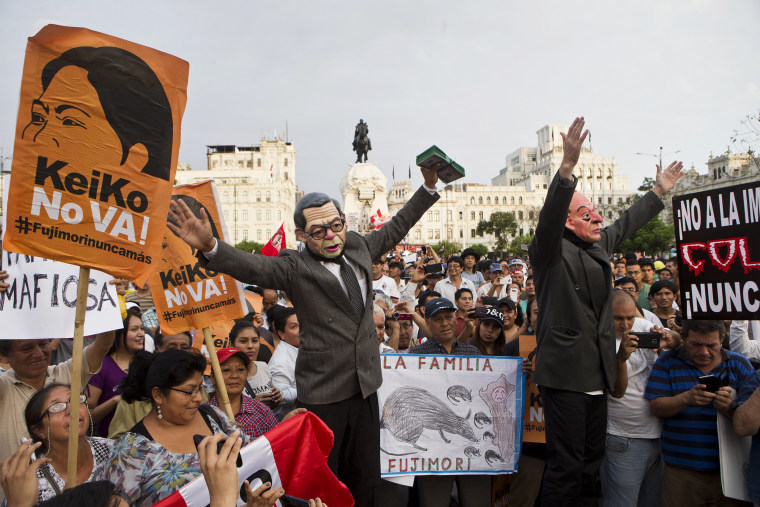 Image: Demonstrators protest against Peruvian presidential candidate Keiko Fujimori