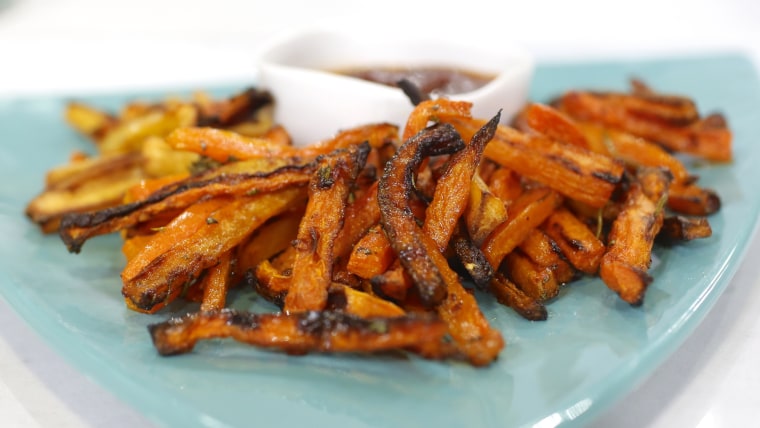 Healthy carrot fries