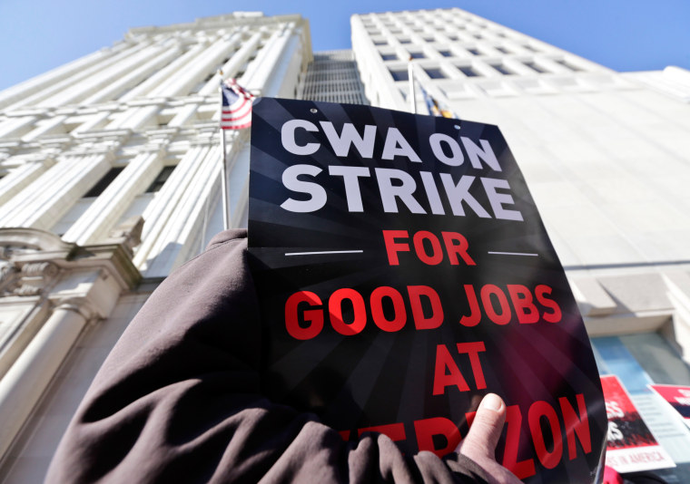 Image: Verizon strike U.S. East Coast states