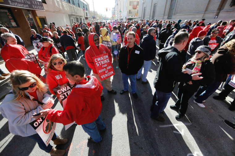 Image: Verizon strike U.S. East Coast states