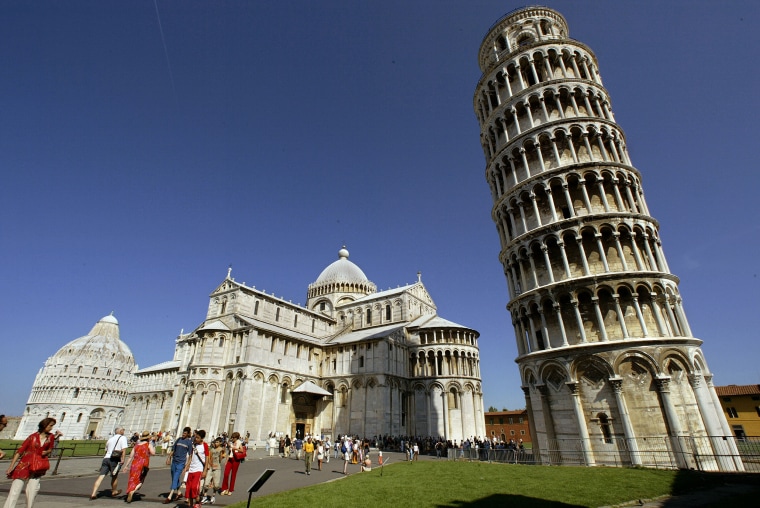 Leaning Tower of Pisa