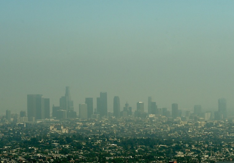 US-LIFESTYLE-TOURISM-LOS ANGELES-POLLUTION