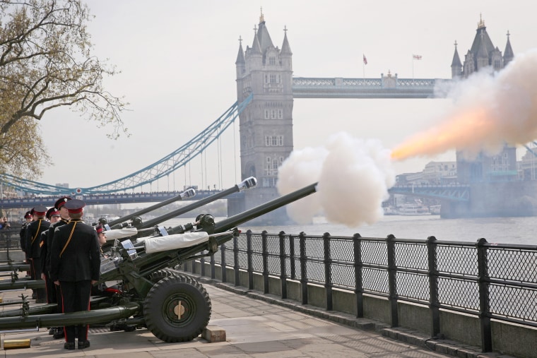 Image: The Honourable Artillery Company Stage A 62 Gun Salute For The Queen's 90th Birthday