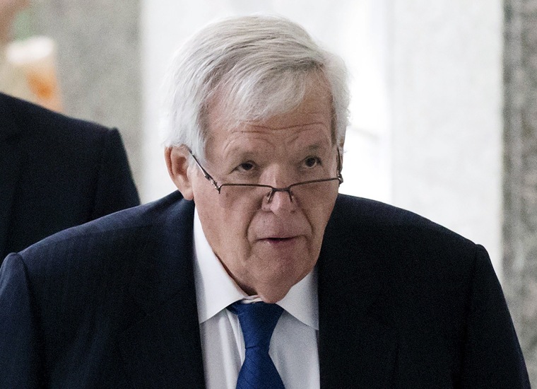 Image: Former U.S. House of Representatives Speaker Dennis Hastert exits after an appearance in federal court in Chicago