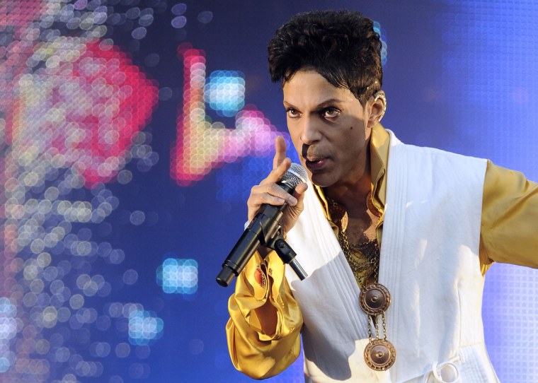 Image: Prince performs in Paris in 2011