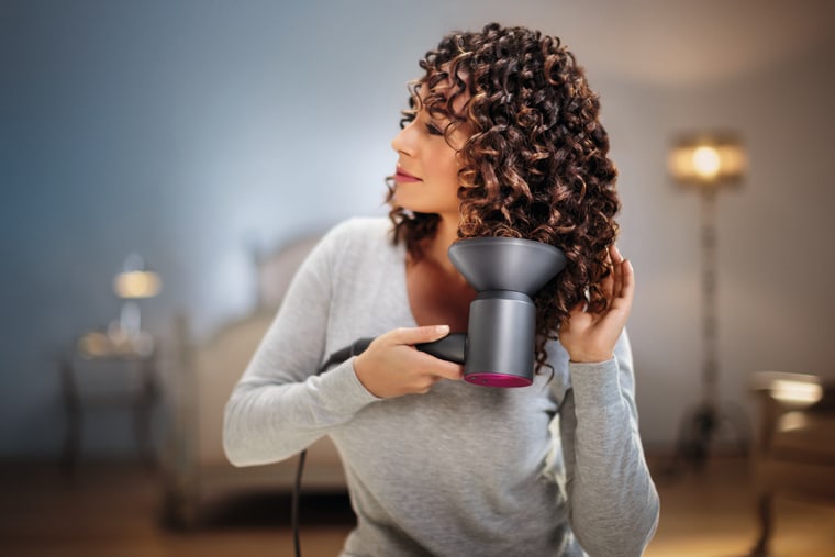 Dyson blow clearance dryer