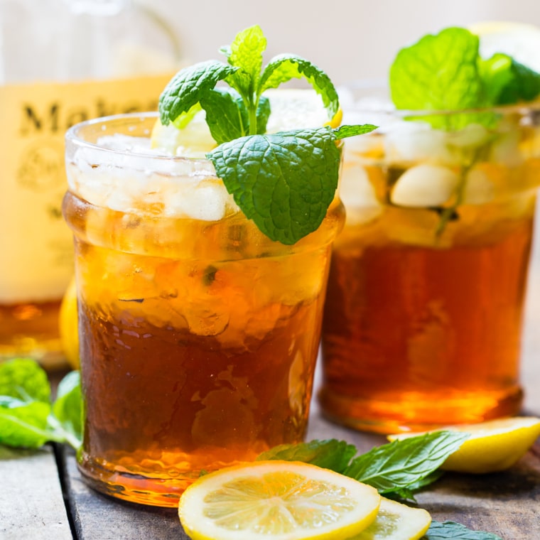 Sweet tea mint julep